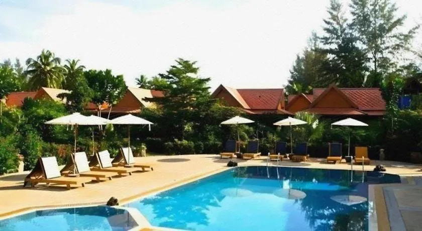 Gerd And Noi Resort Кхаулак